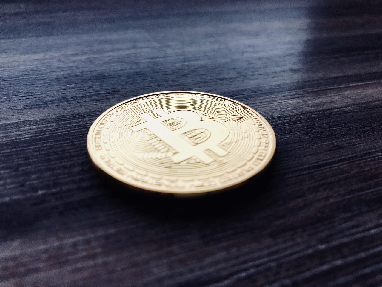 投资比特币和以太币哪个比较赚钱？Glassnode数据：BTC连续2年胜出